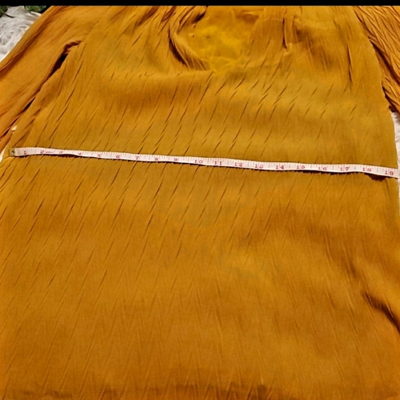 NWT Massimo Dutti yellow top - Picture 11 of 11